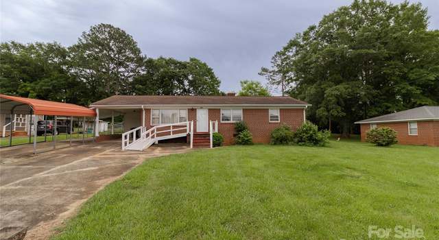 Photo of 905 Florence St, Gaffney, SC 29340