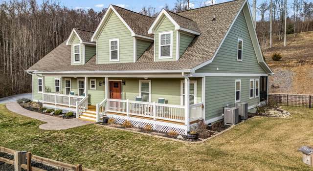 Photo of 134 Willow Stone Way, Hendersonville, NC 28792