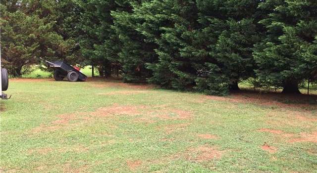 Photo of 715 Sweet Meadow Ln, Clover, SC 29710