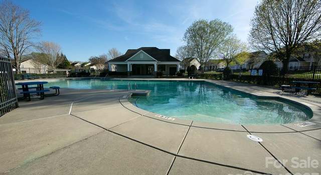Photo of 619 Goldflower Dr, Rock Hill, SC 29732