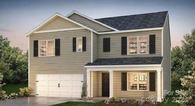 Photo of 102 Madelyn Dr, Clyde, NC 28721