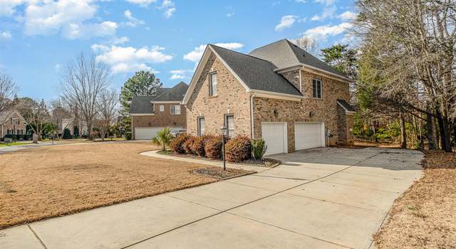Photo of 927 Hickory Stick Dr, Fort Mill, SC 29715