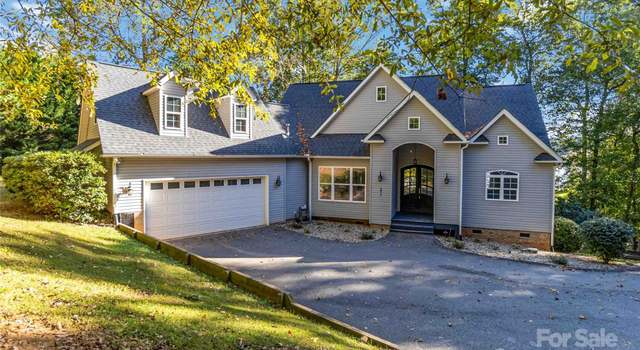 Property at 2817 Lakefront Dr, Belmont, NC 28012, 3 beds, 2.5 baths