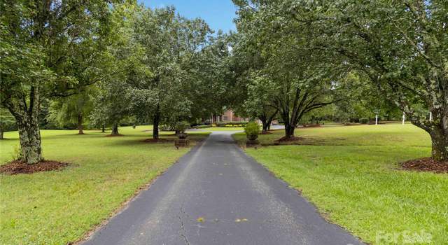 Photo of 865 Saint Paul Church Rd, Clover, SC 29710