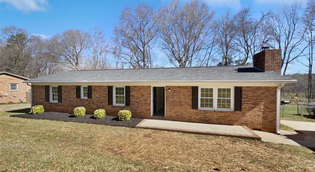 Photo of 5012 Maplecrest Dr, Gastonia, NC 28056