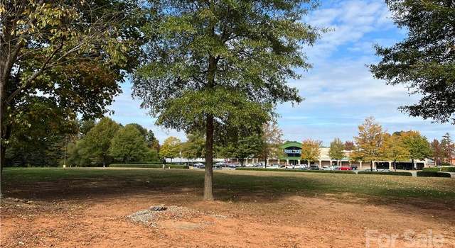 Photo of 1726 Alleghany St, Charlotte, NC 28208