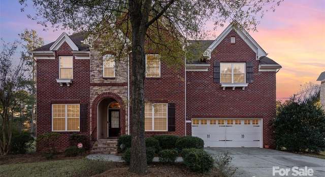 Photo of 14226 Carlton Woods Ln, Charlotte, NC 28278
