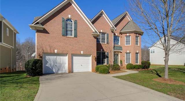 Photo of 204 Montibello Dr, Mooresville, NC 28117