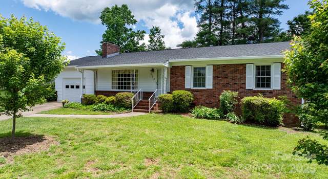 Photo of 713 Crozet St NW, Valdese, NC 28690