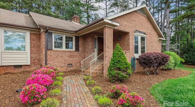 Photo of 206 Swaim Ct, Salisbury, NC 28147