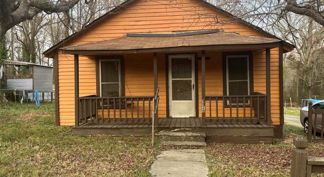 Photo of 1128 Rosehill Dr, Lincolnton, NC 28092