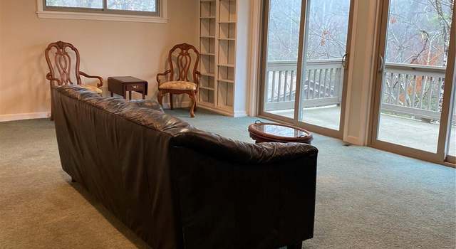 Photo of 11 Cedarbrook Dr, Laurel Park, NC 28739