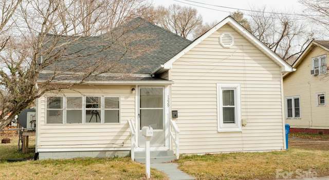 Photo of 1229 Brown Ave, Waynesville, NC 28786