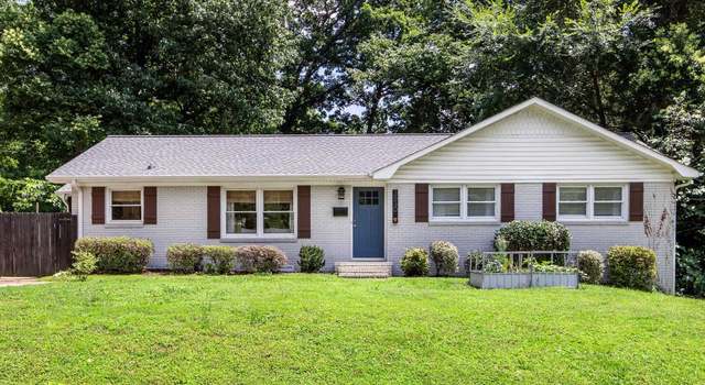 Photo of 3530 Woodleaf Rd, Charlotte, NC 28205