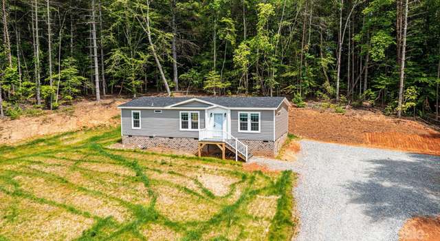 Photo of 122 River Ridge Ln, Hickory, NC 28601