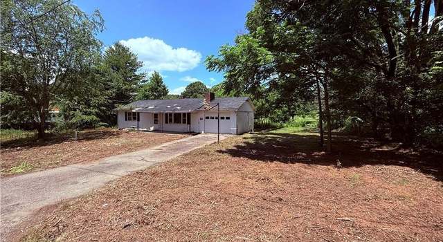 Photo of 147 Greensboro Hts, Crumpler, NC 28617
