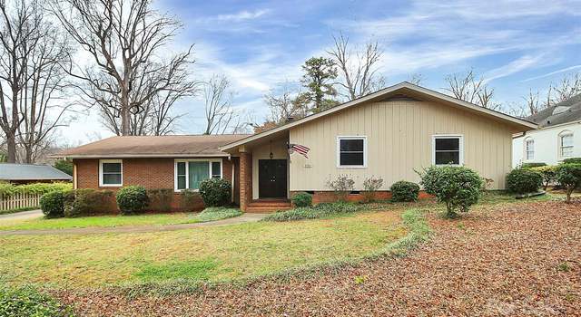 Photo of 3701 Table Rock Rd, Charlotte, NC 28226