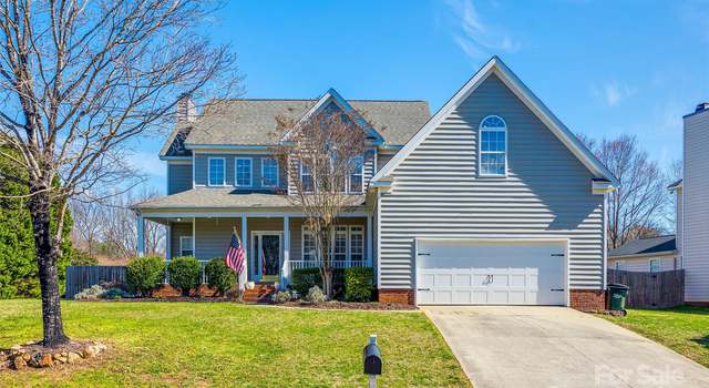 Photo of 4048 Bamborough Dr, Fort Mill, SC 29715