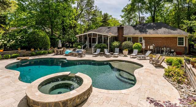 Photo of 10316 Whitethorn Dr, Charlotte, NC 28277