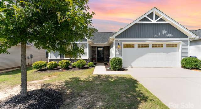 Photo of 4227 Mackinnon Dr, Charlotte, NC 28214