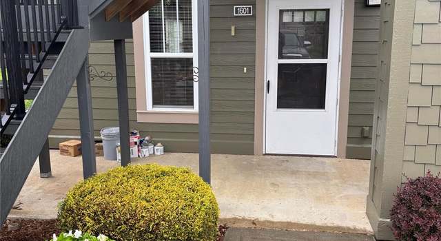 Photo of 1601 Deermouse Way, Hendersonville, NC 28792