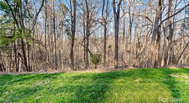 Photo of 142 Wild Harbor Rd, Mooresville, NC 28117
