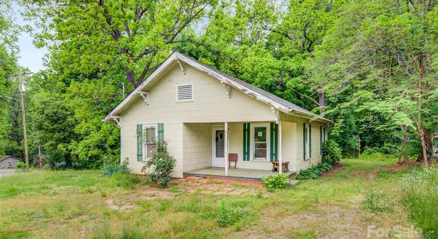 Photo of 252 7th St SE, Hickory, NC 28602