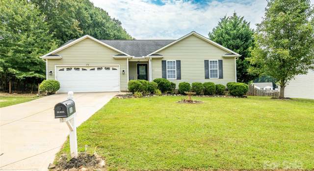 Photo of 309 Irish Downs Dr, Clover, SC 29710