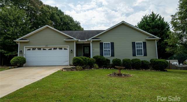 Photo of 309 Irish Downs Dr, Clover, SC 29710