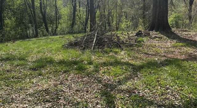 Photo of 133 Green Pl, Lenoir, NC 28645