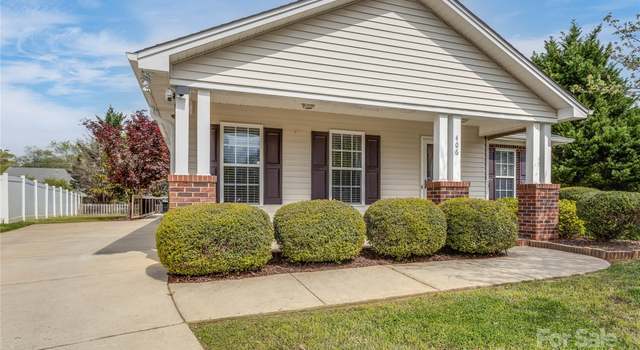 Photo of 406 Llewellyn St, Belmont, NC 28012