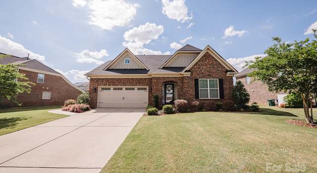 Photo of 9026 Raven Top Dr, Mint Hill, NC 28227