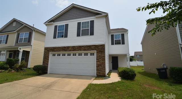 Photo of 3014 Green Apple Dr, Dallas, NC 28034