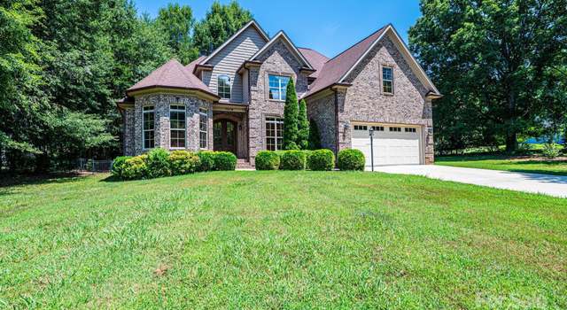Photo of 1019 30th Avenue Ln NE, Hickory, NC 28601