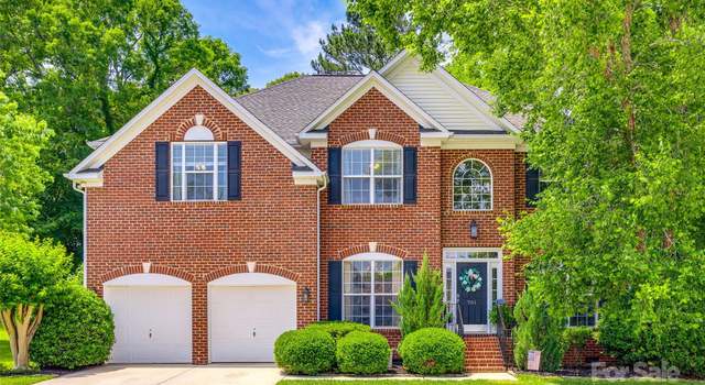 Photo of 701 Larkridge Ct, Rock Hill, SC 29730