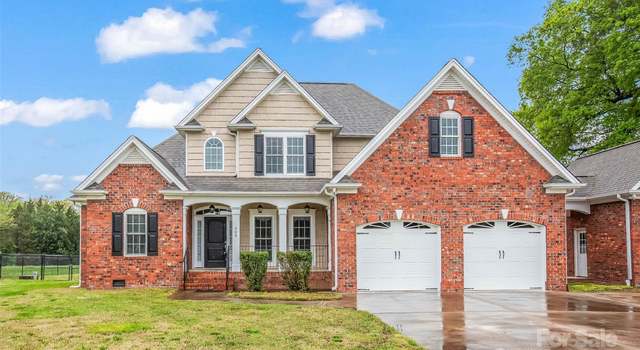 Photo of 206 Rhynehardt Rd, Mocksville, NC 27028
