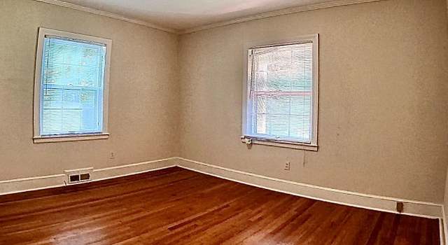 Photo of 121 Woodland Dr, Chester, SC 29706