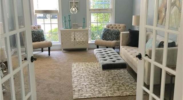 Photo of 4811 Oak Bend Ct, Charlotte, NC 28215