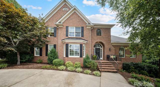 Photo of 51 Players Ridge Rd, Hickory, NC 28601