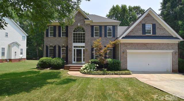 Photo of 7006 Olde Sycamore Dr, Mint Hill, NC 28227