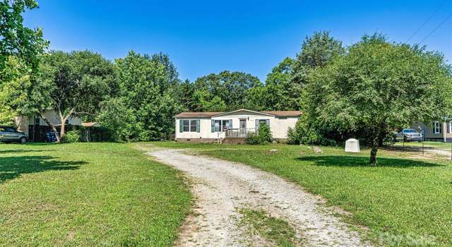 Photo of 4905 Grassy Creek Rd, Denver, NC 28037