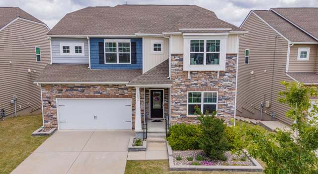 Photo of 16038 Harbor Hill Dr, Charlotte, NC 28273