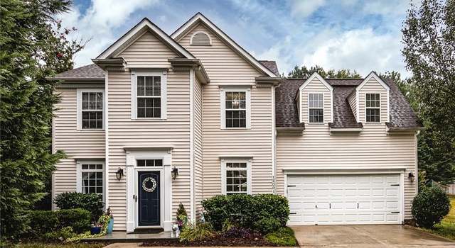 Photo of 12001 Winghurst Dr, Pineville, NC 28134
