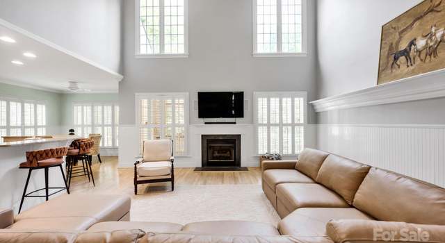 Photo of 14505 Sunset Walk Ln, Huntersville, NC 28078