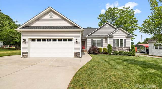 Photo of 2996 N Lookout St, Claremont, NC 28610