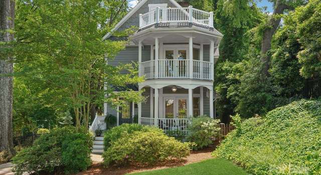 Photo of 545 Dilworth Mews Ct, Charlotte, NC 28203