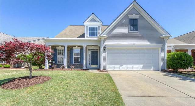 Photo of 8413 Darcy Hopkins Dr, Charlotte, NC 28277