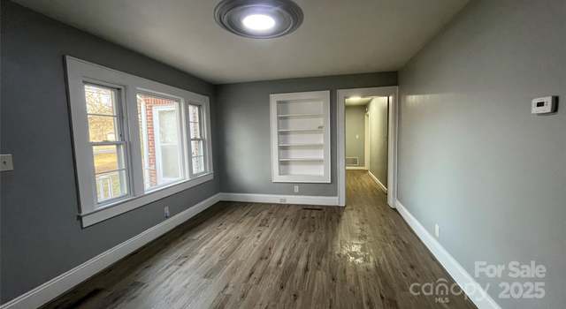 Photo of 205 Main Ave W, Hildebran, NC 28637