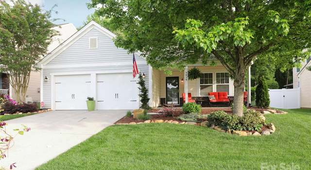 Photo of 9814 Fernspray Rd, Charlotte, NC 28215
