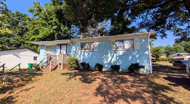 Photo of 9401 Feldbank Dr, Charlotte, NC 28216